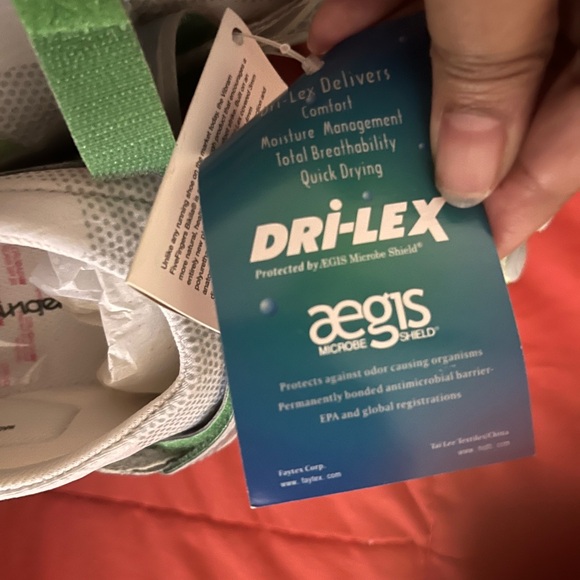 Vibram Size 40 (9) Gray Green white - Picture 8 of 11